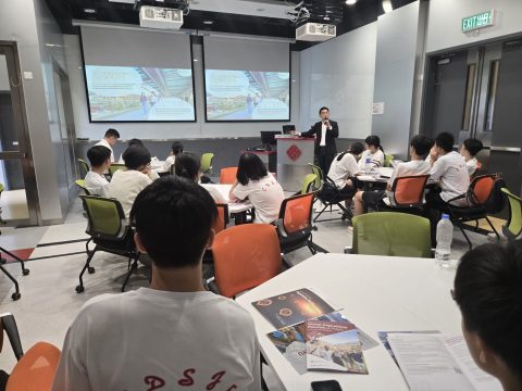 聖五師生到香港拜訪大學-中學 - 7