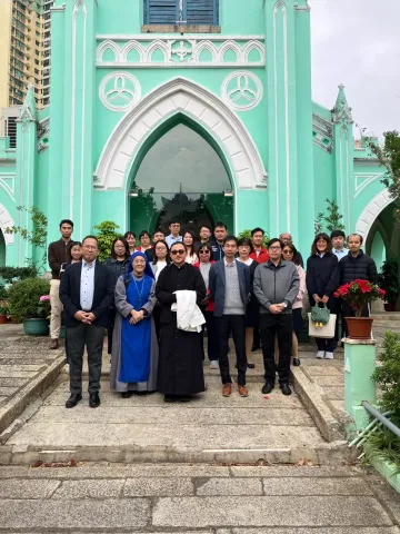 追念何神父祈禱禮儀