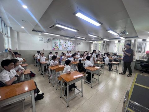 認識職業-小學 - 1